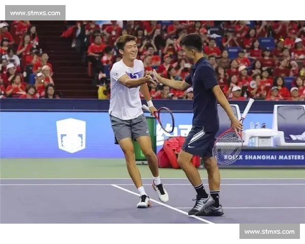 跨界风暴！模特转型篮球新星加盟上海大鲨鱼队